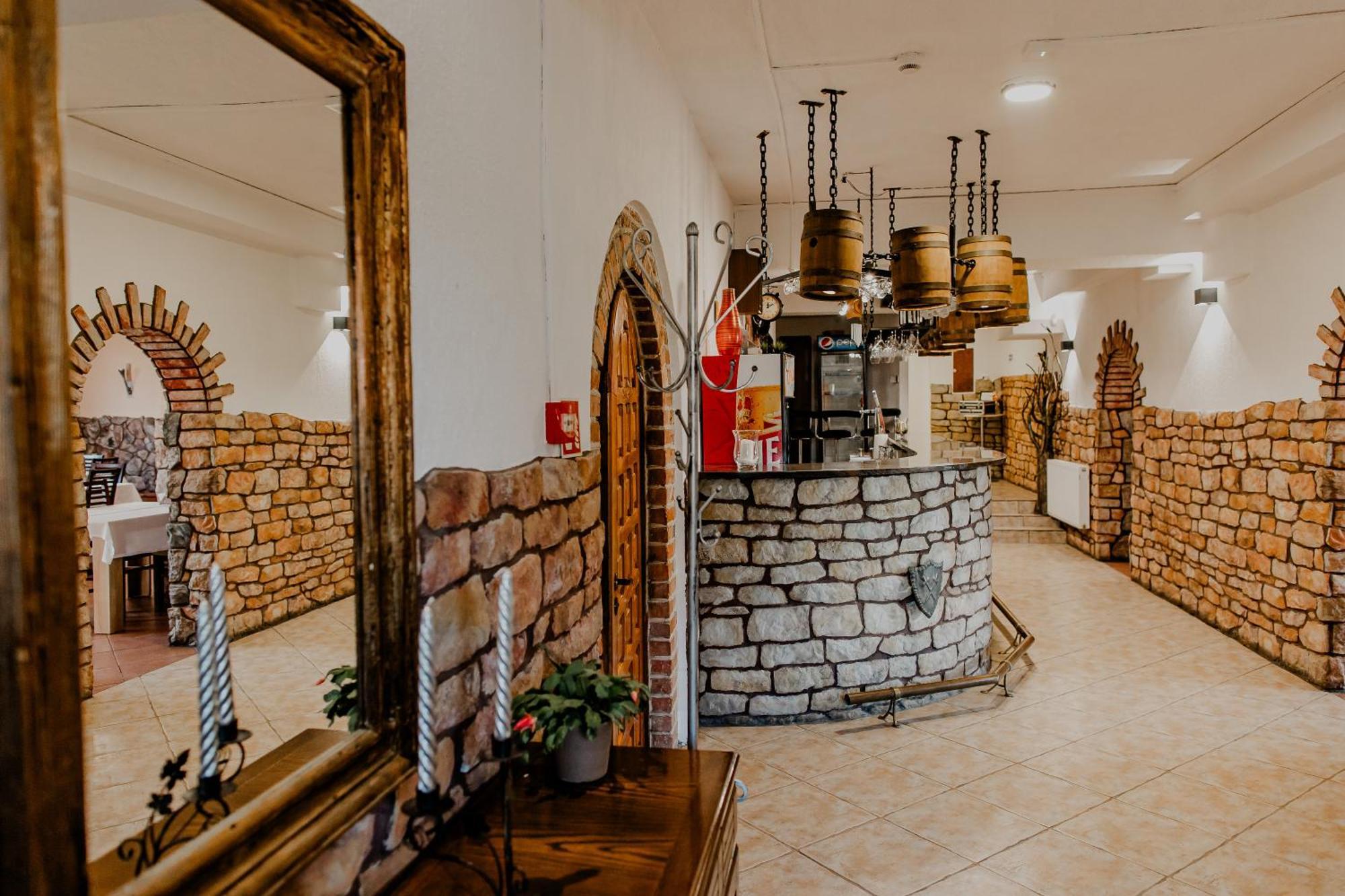 Hotel Mlawa Extérieur photo