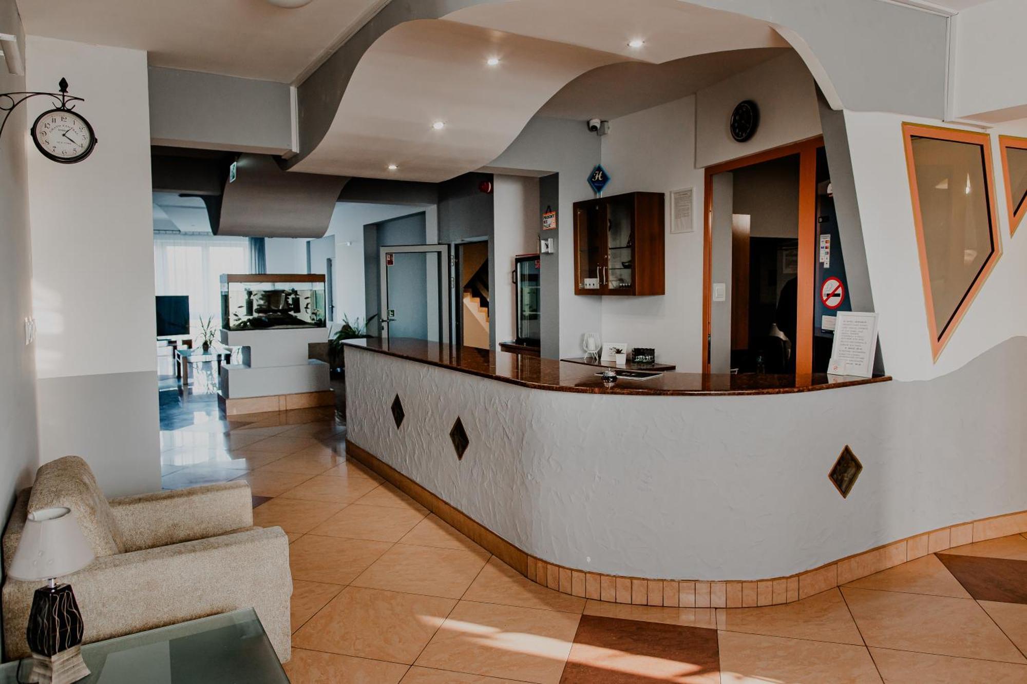 Hotel Mlawa Extérieur photo